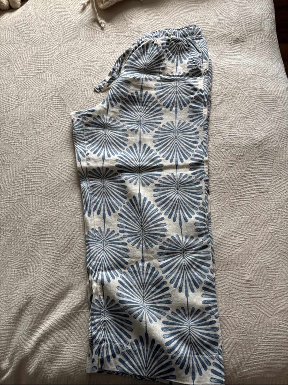 Joie Wide Leg Pants Blue and White Floral Print